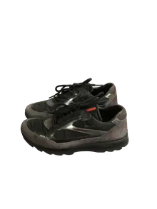 Prada Plume Nylon-Sneaker Damen